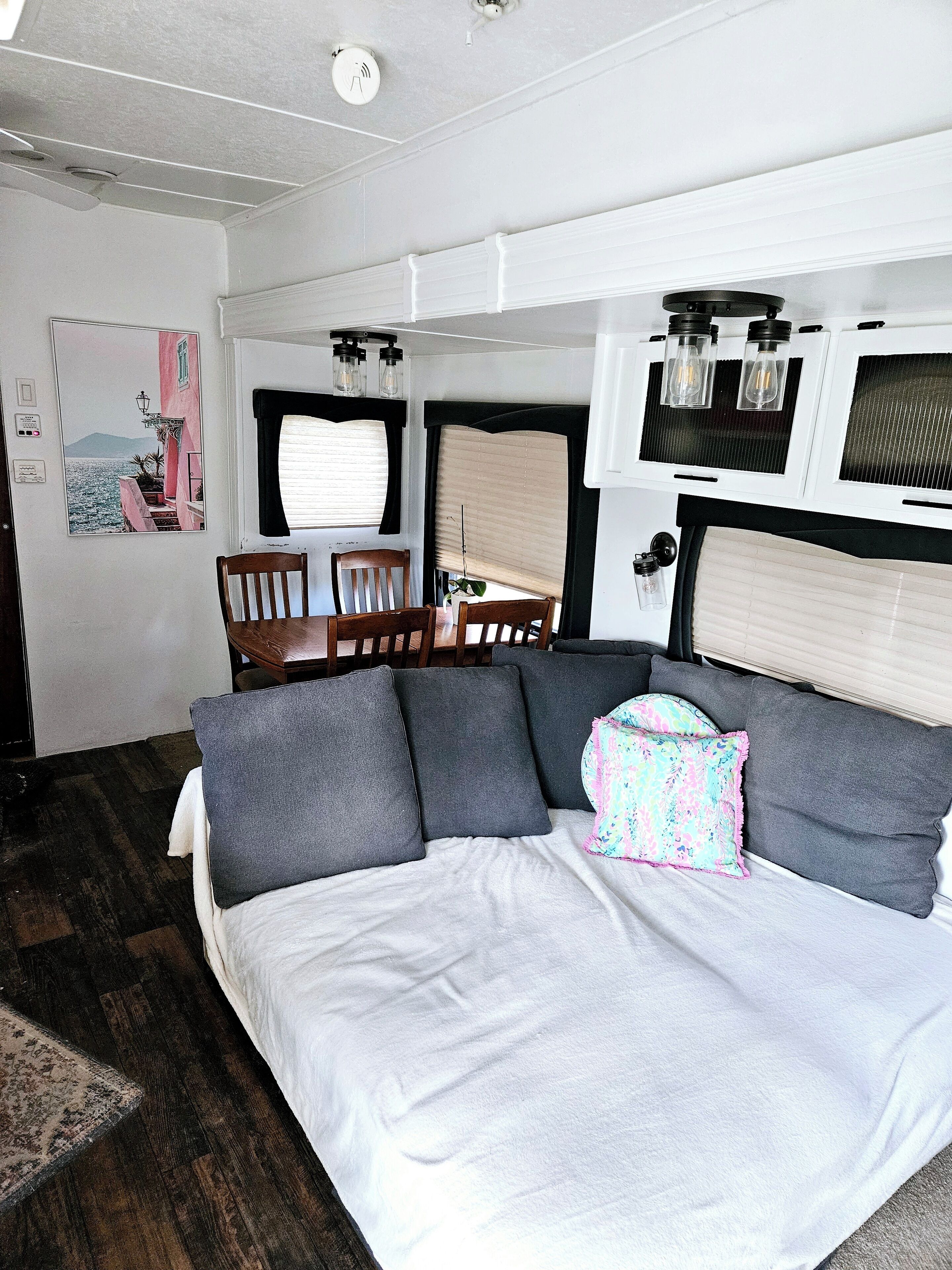 2 habitaciones, escritorio, wifi gratis y ropa de cama 