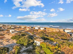Una playa cerca