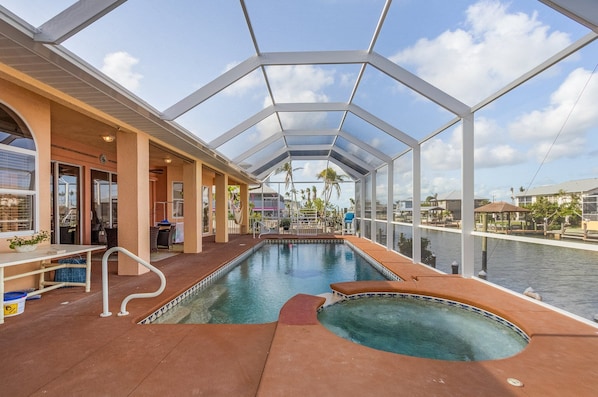 Una piscina riscaldata