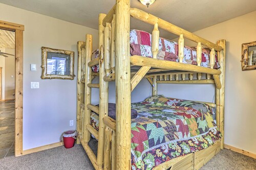 Sun-soaked Fairplay Retreat w/ Private Deck!