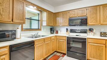 Apartment (4 Bedrooms) | Interior