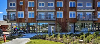 Downtown Winter Park Condo - 3 Miles to Ski Resort