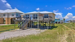 Cottage (3 Bedrooms) | Bagian depan properti