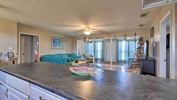 Cottage (3 Bedrooms) | Interior