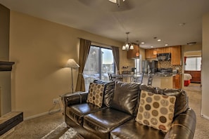 Interior - Greenwood Village Condo w/ Pool Access! (Englewood)