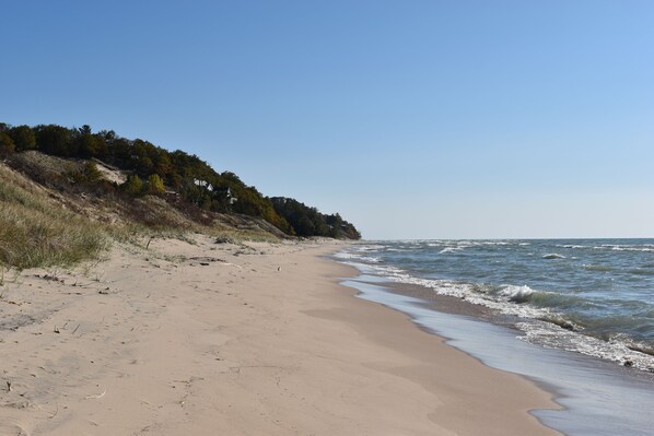 サンラウンジャー、ビーチタオル
