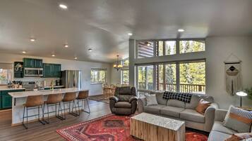 Maison (4 Bedrooms) | Intérieur