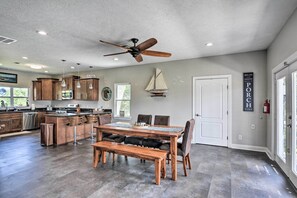 Interior - Secluded Seabrook Waterfront Home w/ Patio! (Seabrook)