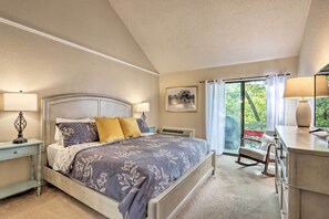 House (3 Bedrooms) | Interior - Pools, Water Park! Margaritaville Resort Home (Osage Beach)