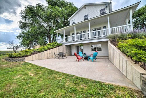 Walkout Apartment w/ Mtn View on Cortez Ranch