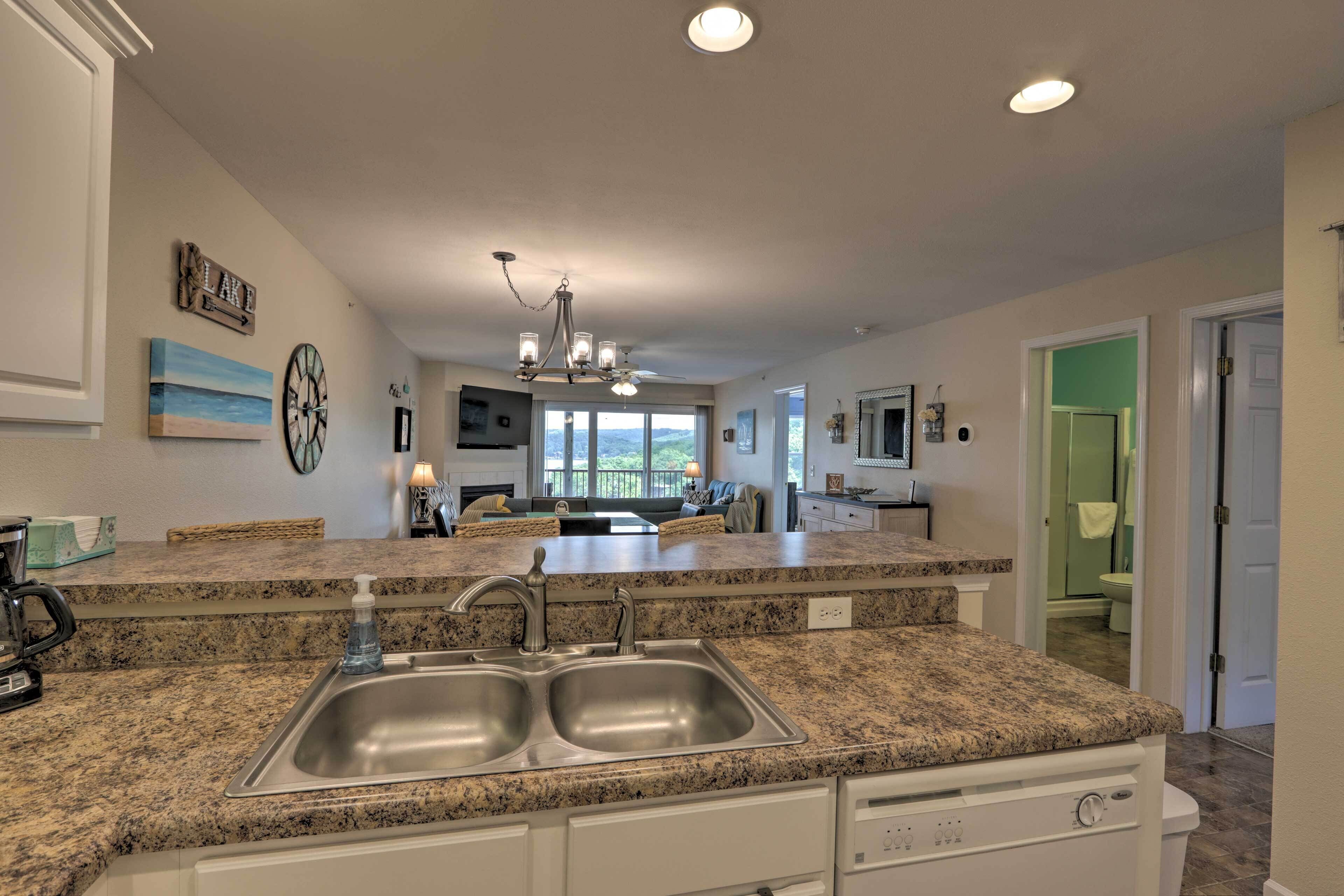 Căn hộ (2 Bedrooms) | Bếp riêng | Lò vi sóng, lò nướng, bếp nấu, máy rửa bát 