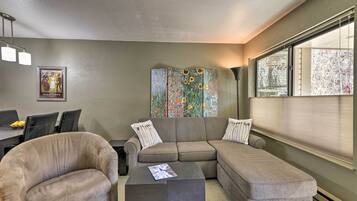 Apartment (1 Bedroom) | Interior