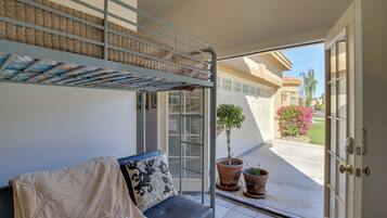 Villa (2 Bedrooms) | Interior