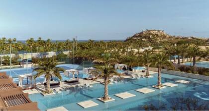 Palmilla Dunes Luxury Penthouse Ocean Views!