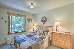House (2 Bedrooms) | Interior