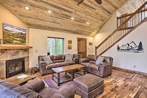 House (2 Bedrooms) | Interior