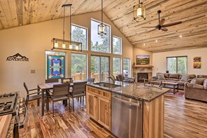 House (2 Bedrooms) | Interior