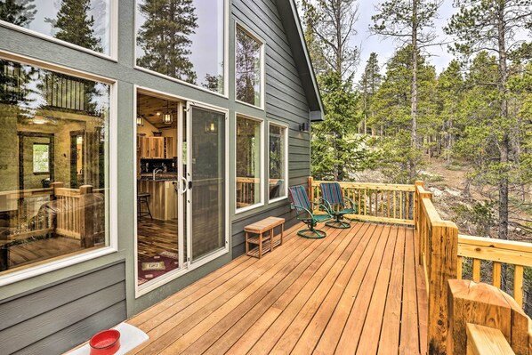 House (2 Bedrooms) | Interior - Rocky Mountain Alma Cabin With Deck & Hot Tub! (Alma)