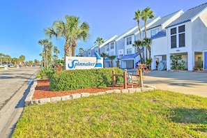 Interior - Padre Island Retreat on Canal - 2 Mi to Beach! (Corpus Christi)