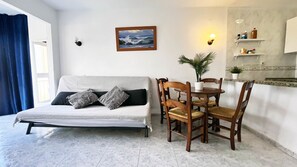 Living area - Mshome Sea Corner (Cala Del Moral, La)