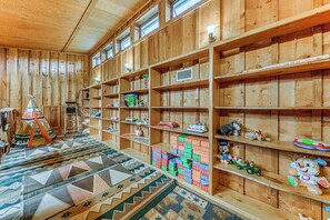 House (5 Bedrooms) | Interior - Spacious Alto House on 8 Private Acres w/ Hot Tub! (Alto)