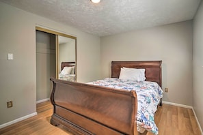 House (3 Bedrooms) | Interior - Pet-friendly Columbus Home w/ Fenced Backyard (Columbus)