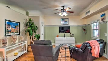 House (1 Bedroom) | Interior