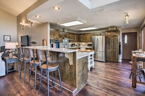 Interior - Lakefront Home w/ Fishing Dock & Fire Table! (Hollister)