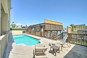 Apartment (3 Bedrooms) | Interior - Updated Fiesta Isles Condo w/ Bay Views & Pool! (South Padre Island)