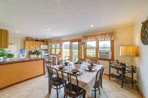 House (Multiple Bedrooms) | Interior - Lakefront Gem: Hot Tub & Game Room in Hancock (Hancock)