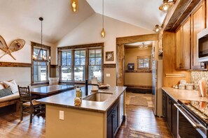 Casa (3 Bedrooms) | Interior