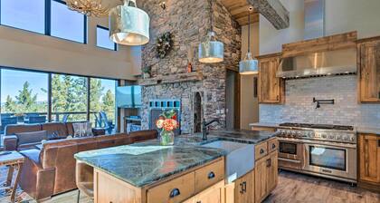 Luxury Ski-in/out Getaway w/ Hot Tub & Views!