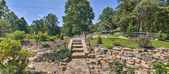 Charming Cottage < 10 Mi to Wineries & Skiing!