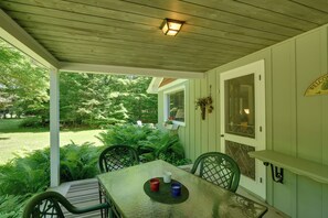 Interior - 'cherry Cottage' - Walk to Peninsula State Park! (Ephraim)