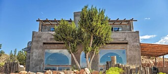 Secluded San Ysidro House w/ Desert Views!
