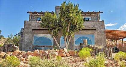 Secluded San Ysidro House w/ Desert Views!
