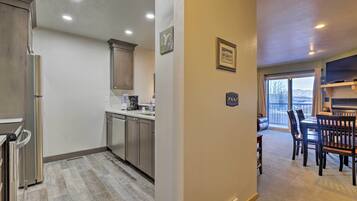 Apartment (3 Bedrooms) | Interior