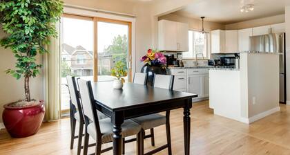 3 Mi to Denver Zoo: Cherry Creek Duplex!