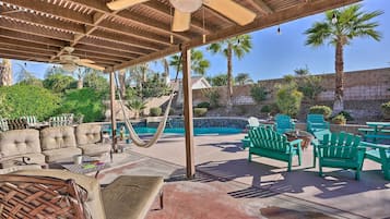 House (4 Bedrooms) | Front of property