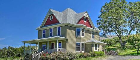 House (5 Bedrooms) | Front of property