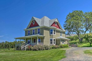 House (5 Bedrooms) | Front of property