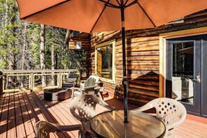 House (3 Bedrooms) | Interior - Sequoia Forest Remote Retreat! 'dreamtime Cabin' (Springville)