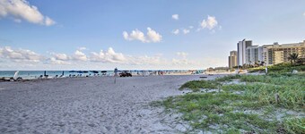 Riviera Beach Home w/ Pool - Walk to Beaches!