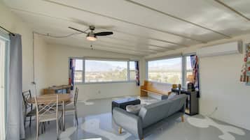 Rumah (2 Bedrooms) | Interior