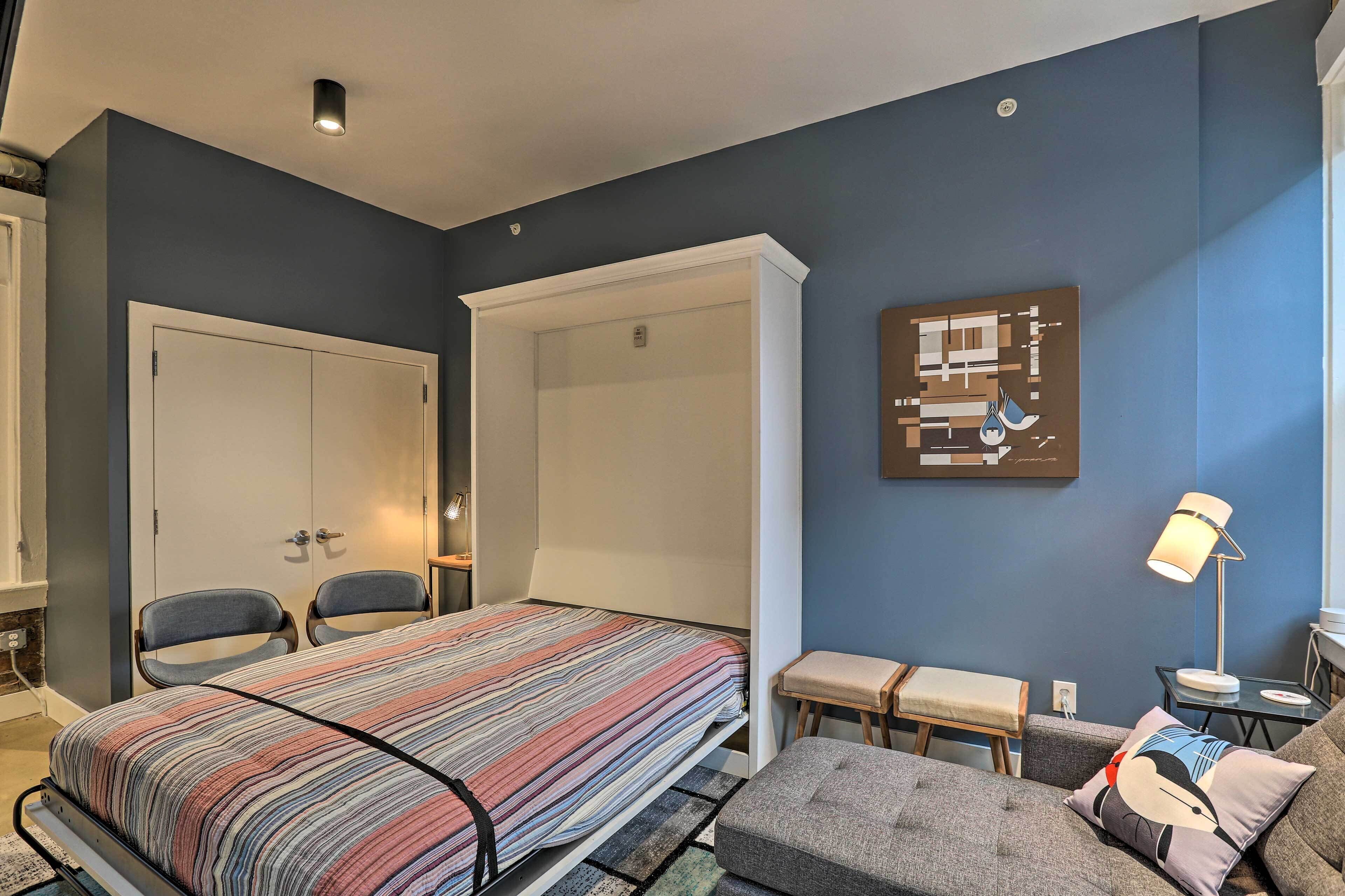 Apartment (0 Bedroom) | Interior