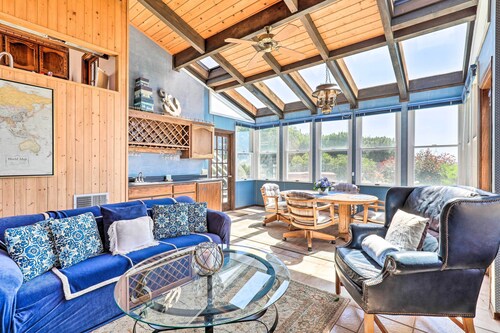 Oceanfront Irish Beach 'sea Haven' Home w/ Hot Tub