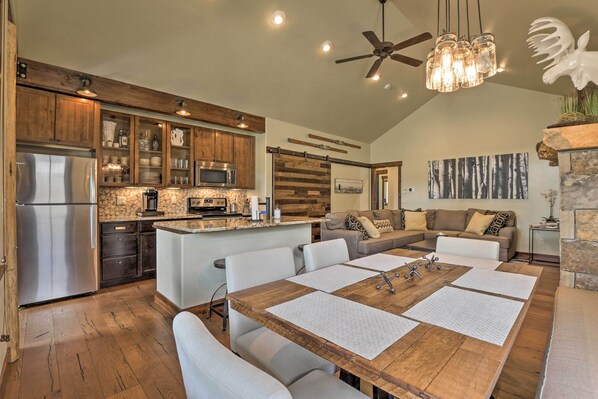 House (3 Bedrooms) | Interior - Walk to Main St & Marina: Grand Lake Cabin! (Grand Lake)