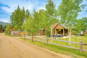 Interior - Walk to Main St & Marina: Grand Lake Cabin! (Grand Lake)