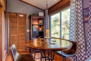 Casa (2 Bedrooms) | Interior