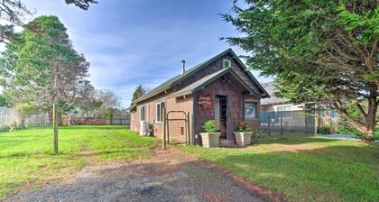 Unique Dog-friendly Log Cabin: Short Walk to Ocean